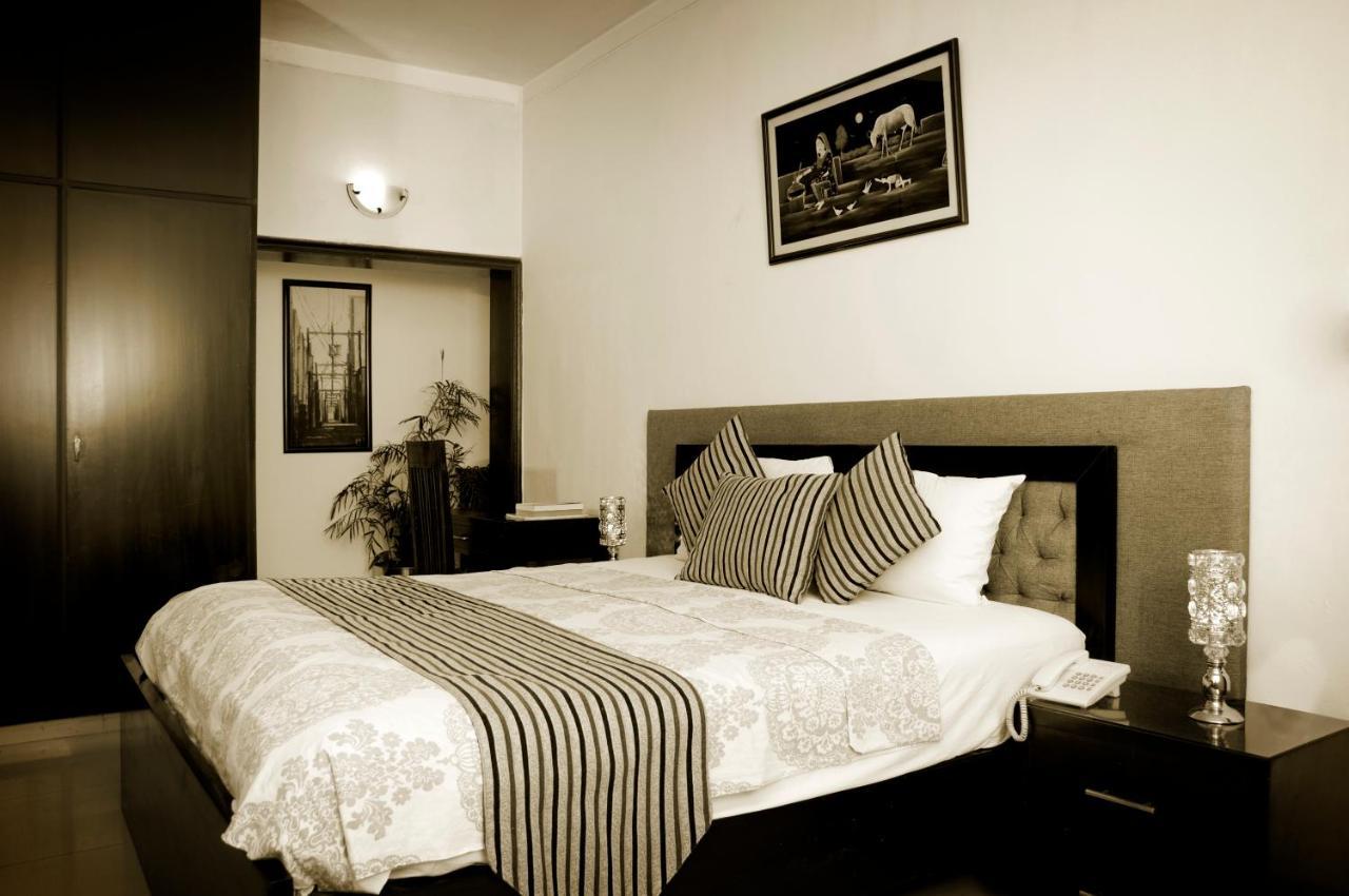 Royal Elegance Hotel Lahore Exterior foto