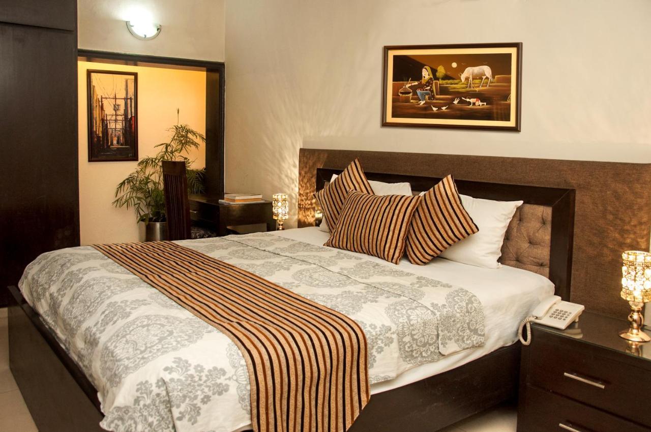 Royal Elegance Hotel Lahore Exterior foto